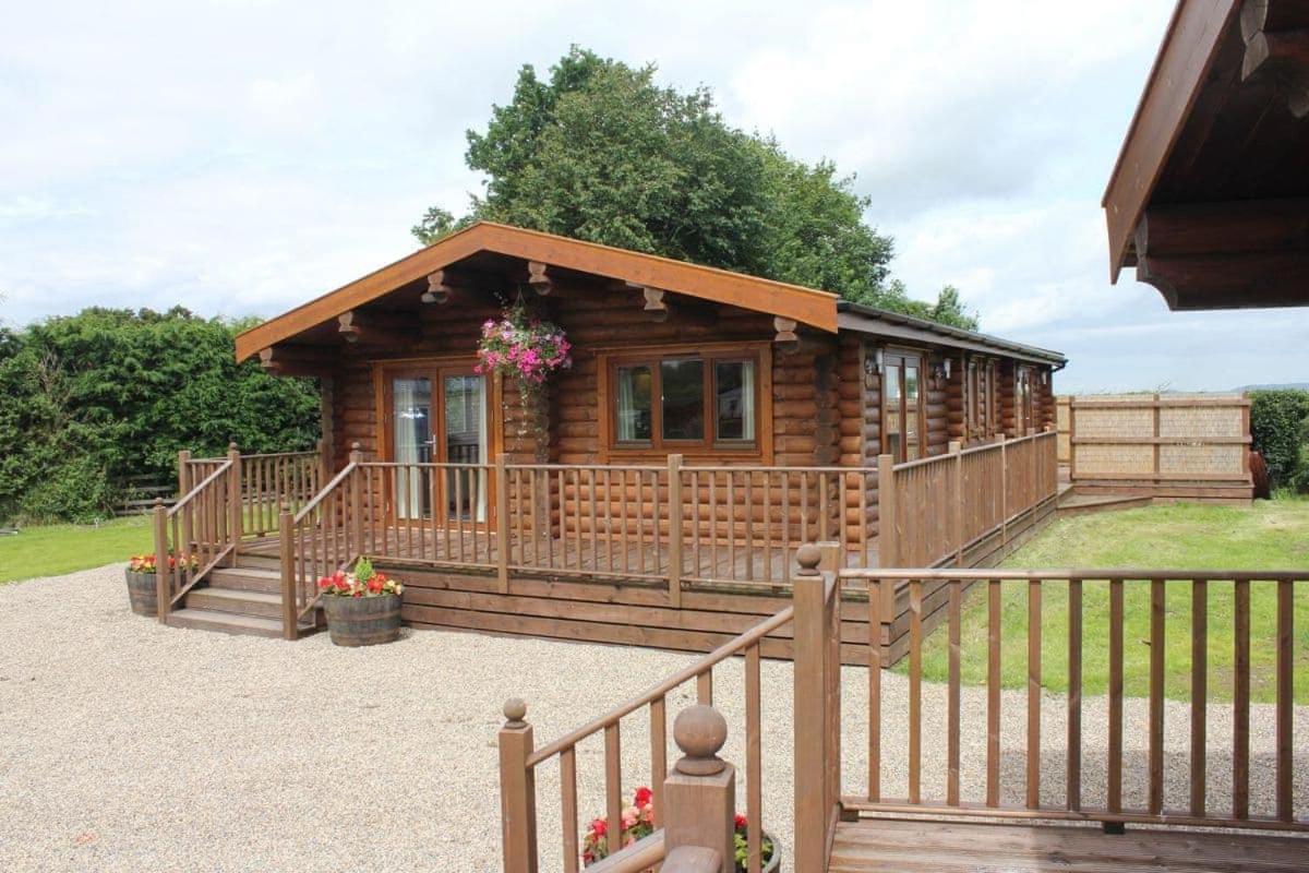 Blackwell Lodges สโตคส์ลีย์ ภายนอก รูปภาพ